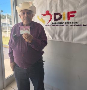 RECIBIMOS DONACIÓN DE MEDICAMENTO Y ENTREGA DE CREDENCIALES DE DISCAPACIDAD