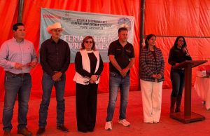 LA ALCALDESA DE BACANORA ACOMPAÑA EL INICIO DE LA FERIA DEL EMPRENDIMIENTO 2025 EN SAHUARIPA